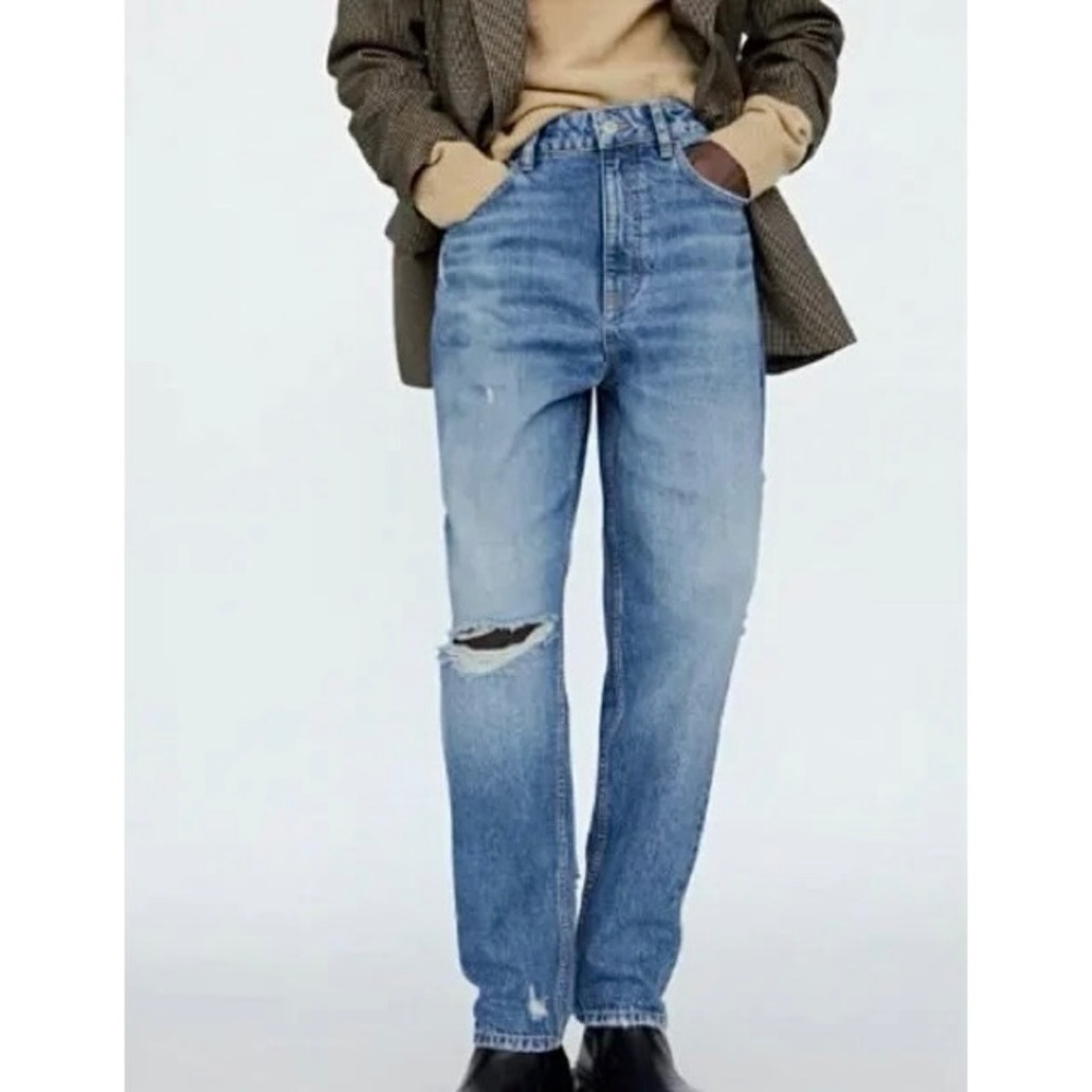 ZARA | Mid-Plus Size High Rise Factory Distressed Straight Relaxed Jeans